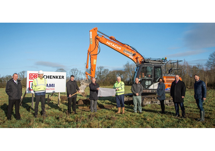 Foto DB Schenker realiza una inversión de 10 millones de euros en sus nuevas instalaciones en Irlanda.